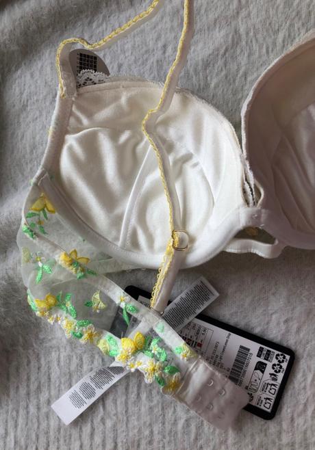 Nová biela kvetovaná push-up podprsenka, 75 c, new yorker,75c