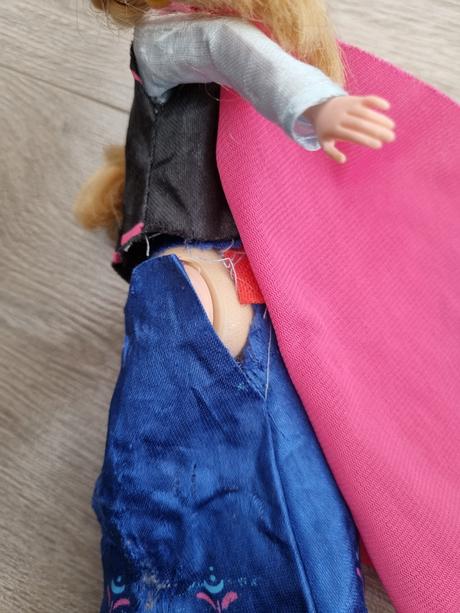 Barbie anna z frozen,