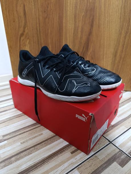 Tenisky halovky zn.puma v.41, puma,41