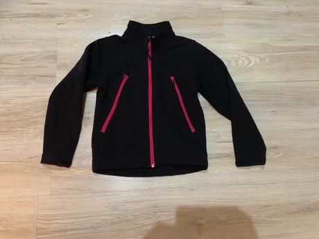 Softvelova bunda8r, 128