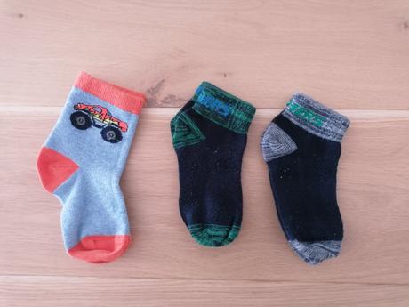 3x ponožky, 27