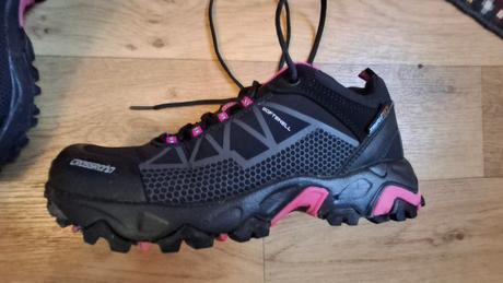 Dámske športové tenisky, 37