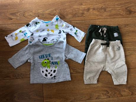 Setik oblecenia pre babatko, 50–62