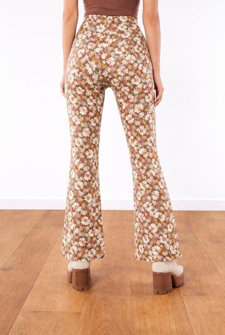 Hollister prekrasne damske nohavice/zvonove leginy, hollister,38 / 40 / l / m