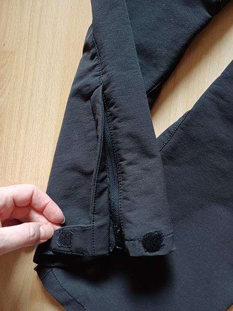 Outdoorove nohavice quechua, 128