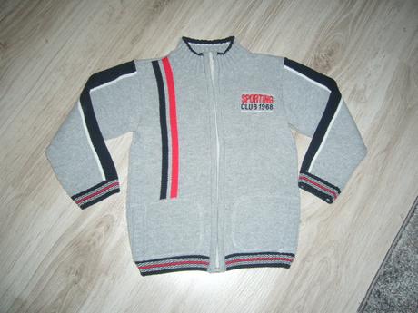 Sveter, 128