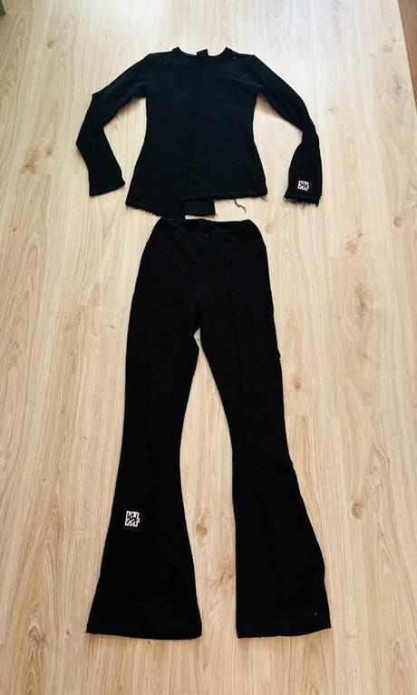 Krásny komplet  kura collection, pc 179 eur, 