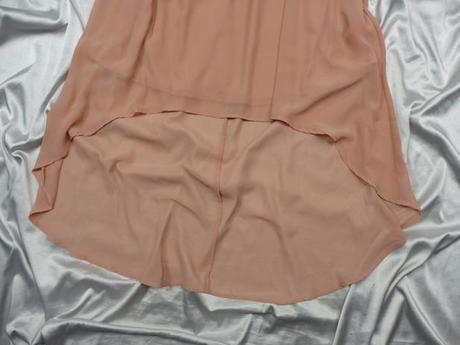 Kvalitné spoločenské šaty, 42