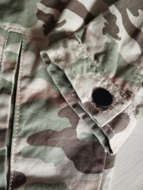 Tenká maskáčová bunda, f&f,158