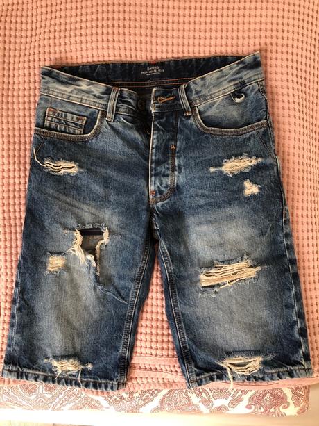 Chlapčenské kraťasy, bershka,34