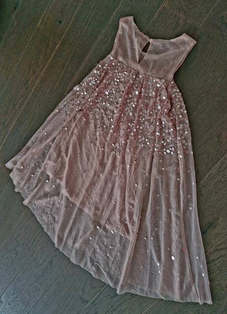 Dokonale slavnostne saticky next s flitrikmi, next,140