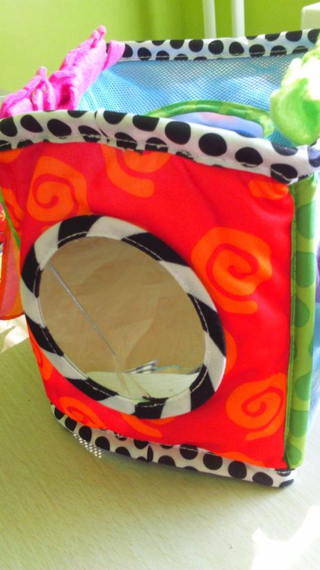 Skladacia akrívna kocka fisher price, 