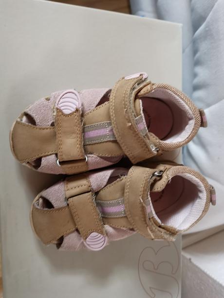 Sandálky pre dievčatko, č.22, bären-schuhe,22