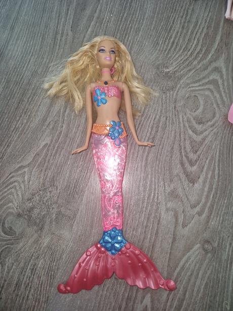 Barbie morska panna svietiaca,