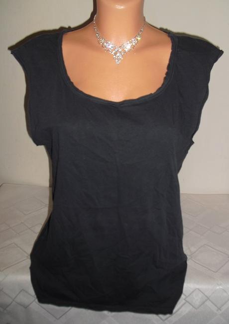 Asymetricka tunika, l