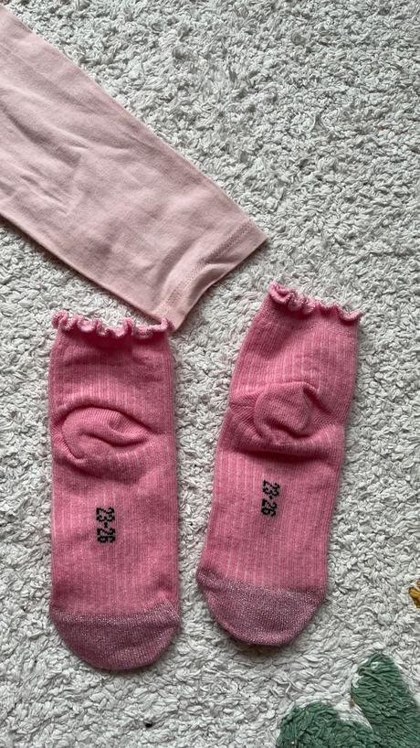 Balík 13 ks, tričká, legíny, ponožky, veľkosť 98, 86–98