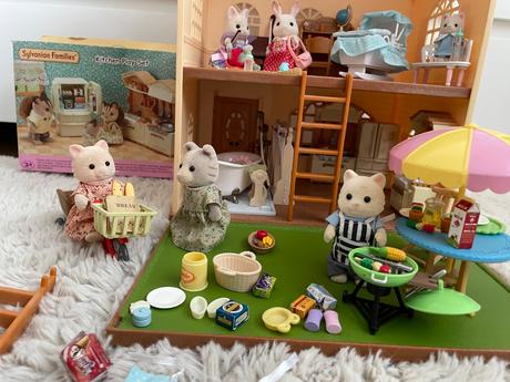Sylvanian families dom, zvieratká aj príslušenstvo,