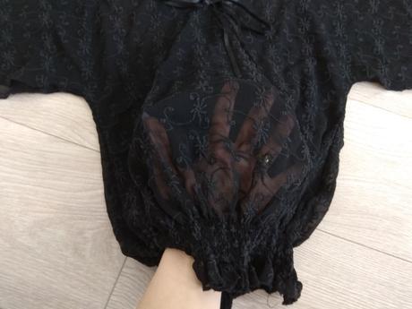 Cierna cipkovana bluzka lifeline, s