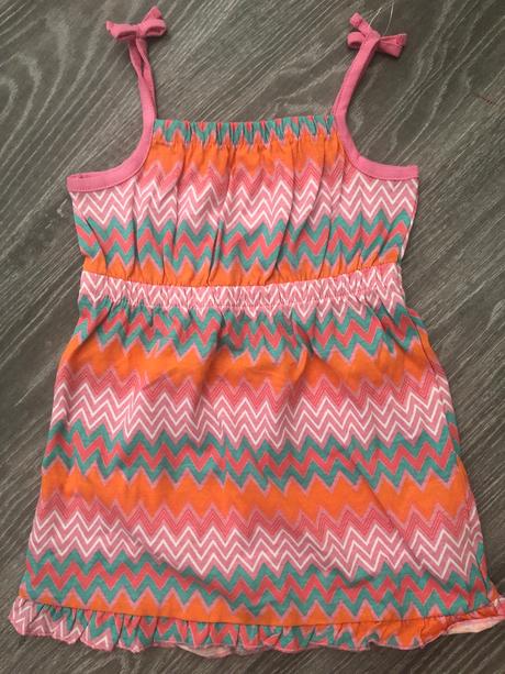 Dievcenske saty, lupilu,104