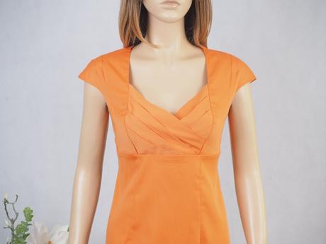 Kvalitné elegantné šaty huna, 40