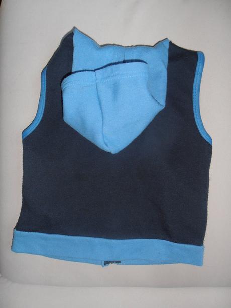 Chlapčenská vesta vek 4-5 rokov, 116