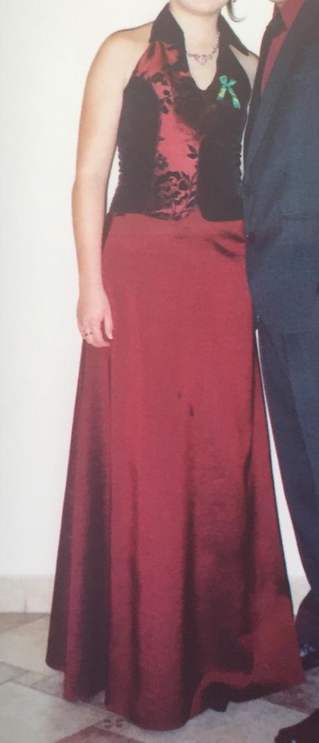 Korzetove spoločenské šaty, s