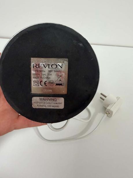 Podsvietené kozmetické zrkadlo revlon, 