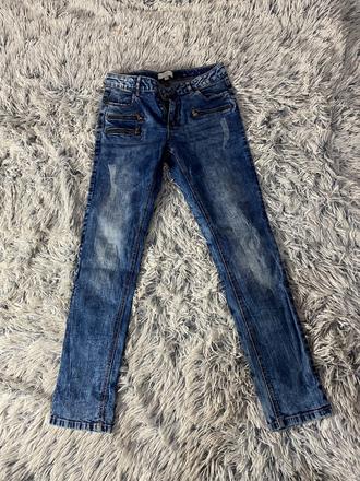 Dievčenské rifle, charles vögele,152