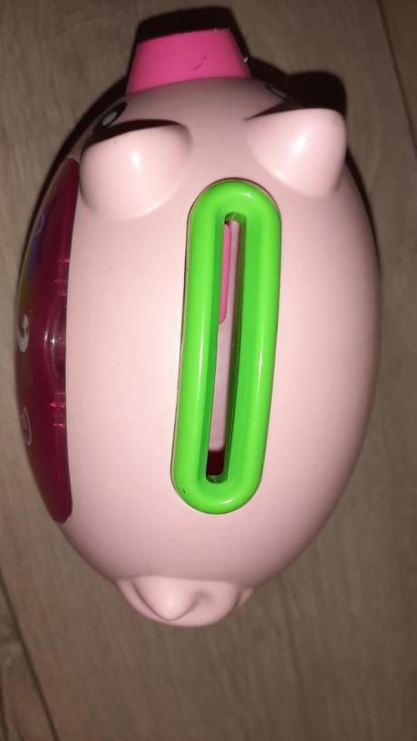 Prasiatko fisher price v slovenčine,