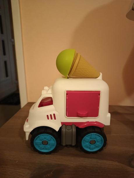 Autíçko zmrzlinárske, 