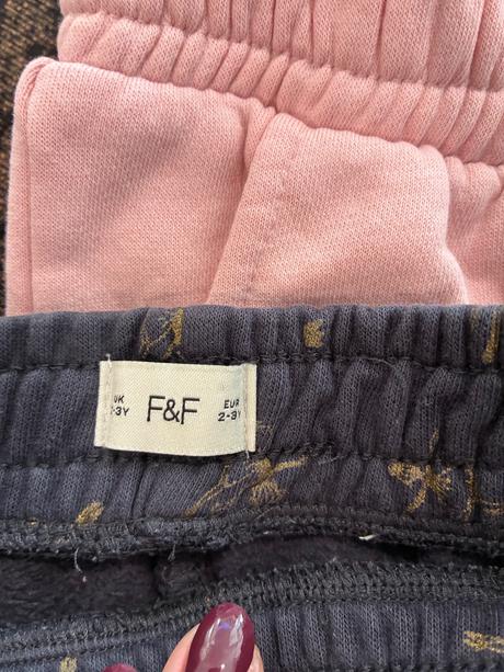 Hrubsie teplaky, f&f,98