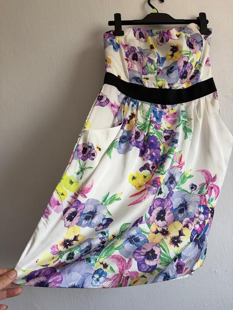 Hm fialky sirotky satenove prekrasne korzetove sat, h&m,40