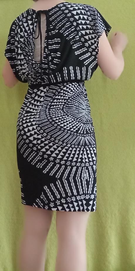 Krásne pohodlné šaty (už s poštovným), s