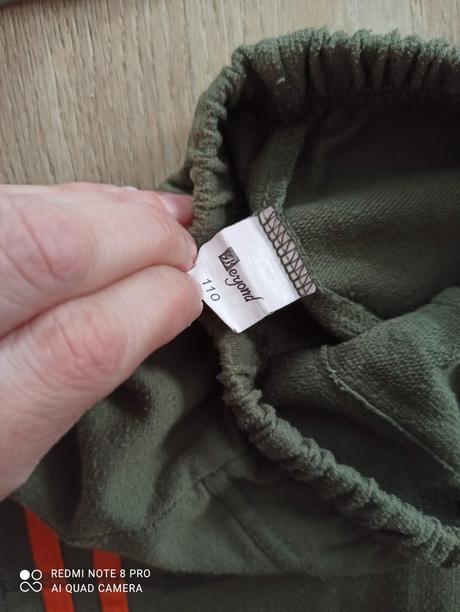 Tepláky a mikina 104, 104