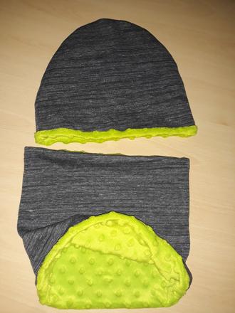 Čiapka plus nakrčnik, 158