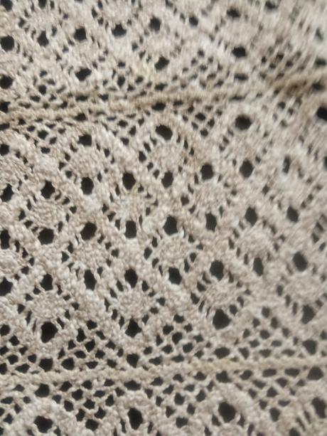 Háčkovany obrus stvorec, 