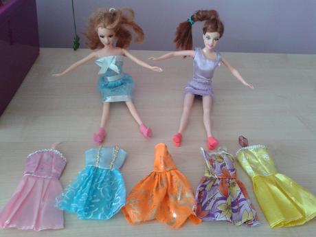 2x bábiky typu barbie, 