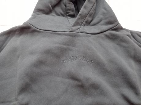 Balík oblečenia-mikiny, 122–134