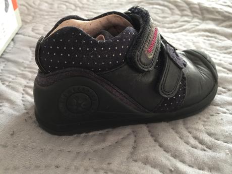 Topánky biomecanic, 22