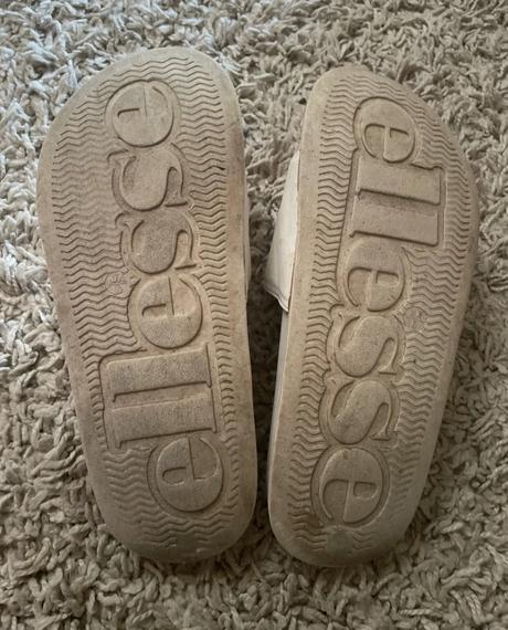 Šľapky ellesse, 39