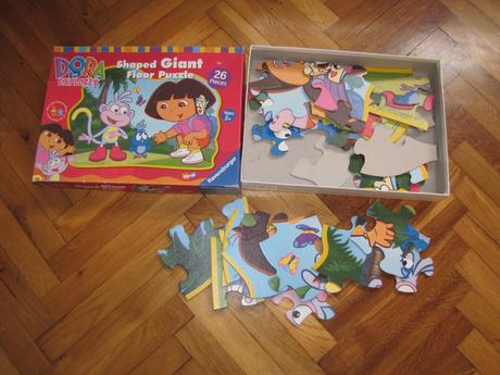 Dora the explorer podlahové puzzle veľké 26 kusov, 