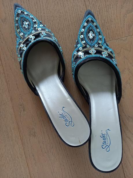 Darujem za poštovné lodičky s voľnou pätou, 38