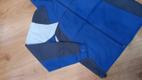 .prechodná bunda s kapucňou, 146