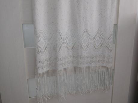 Kremové šaty tielkové pružné-vitrin 38,v, 38