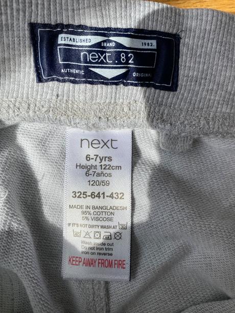 Kraťasy next, next,122