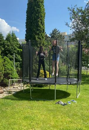 Trampolína, 200-249 cm