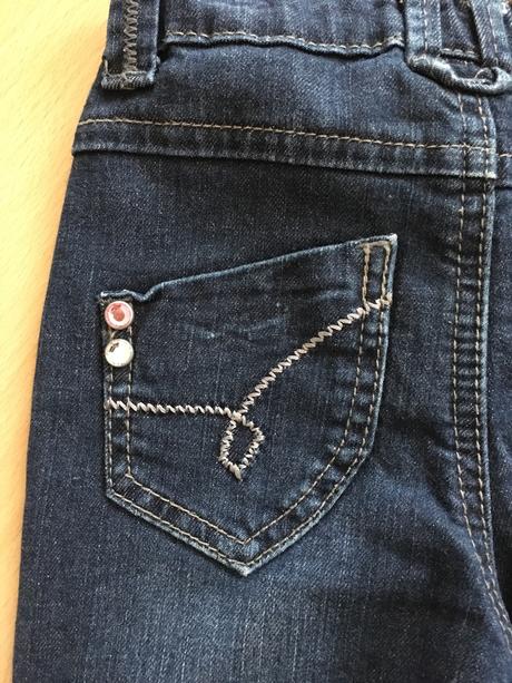 Dievcenske rifle lisa rose, 104