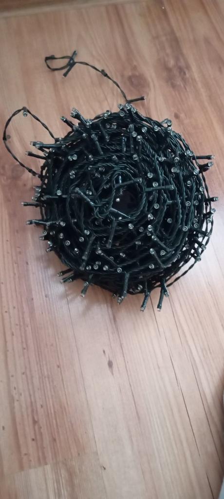 Svetielka 500 led na stromček 220cm, 