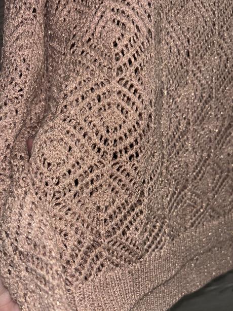 Trblietavý svetrík reserved, reserved,140