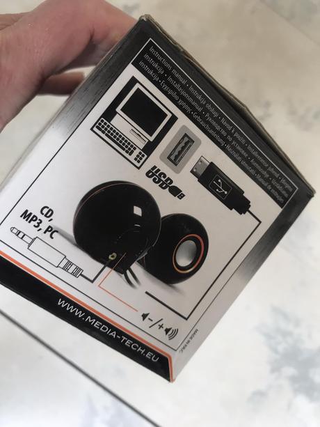 Univerzálne reproduktory k pc 2 ks,